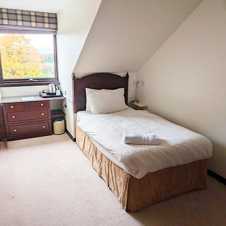 Strathburn Hotel Inverurie By Compass Hospitality Buitenkant foto