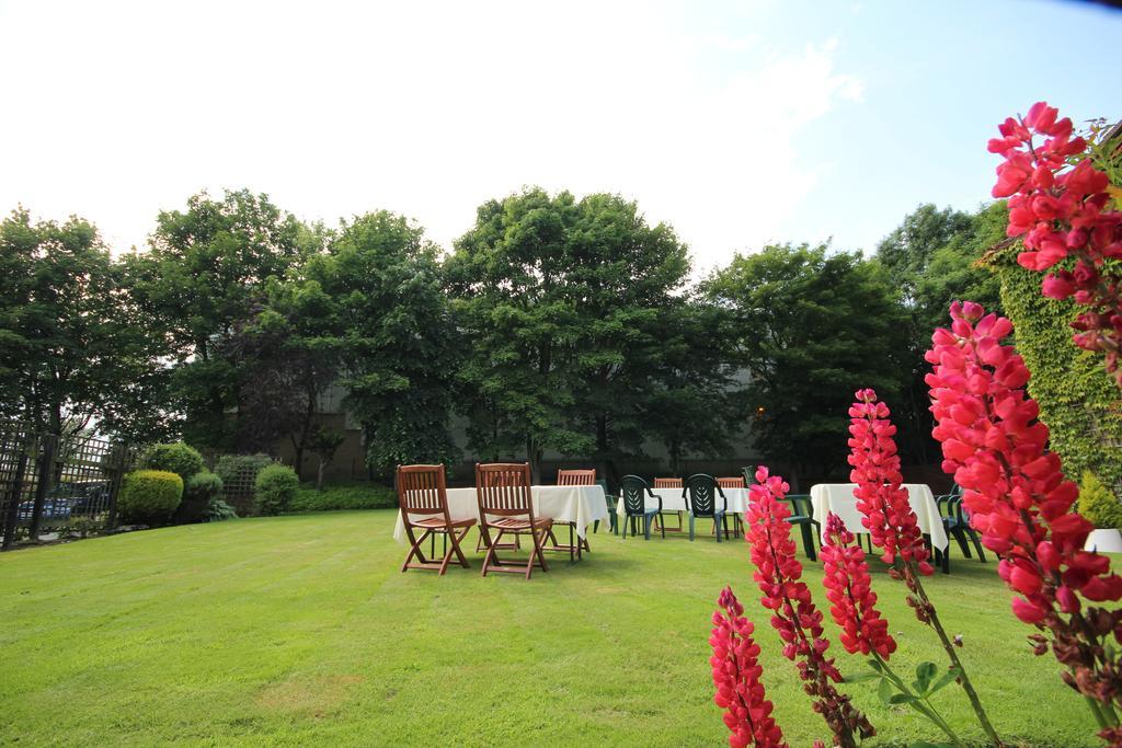 Strathburn Hotel Inverurie By Compass Hospitality Buitenkant foto