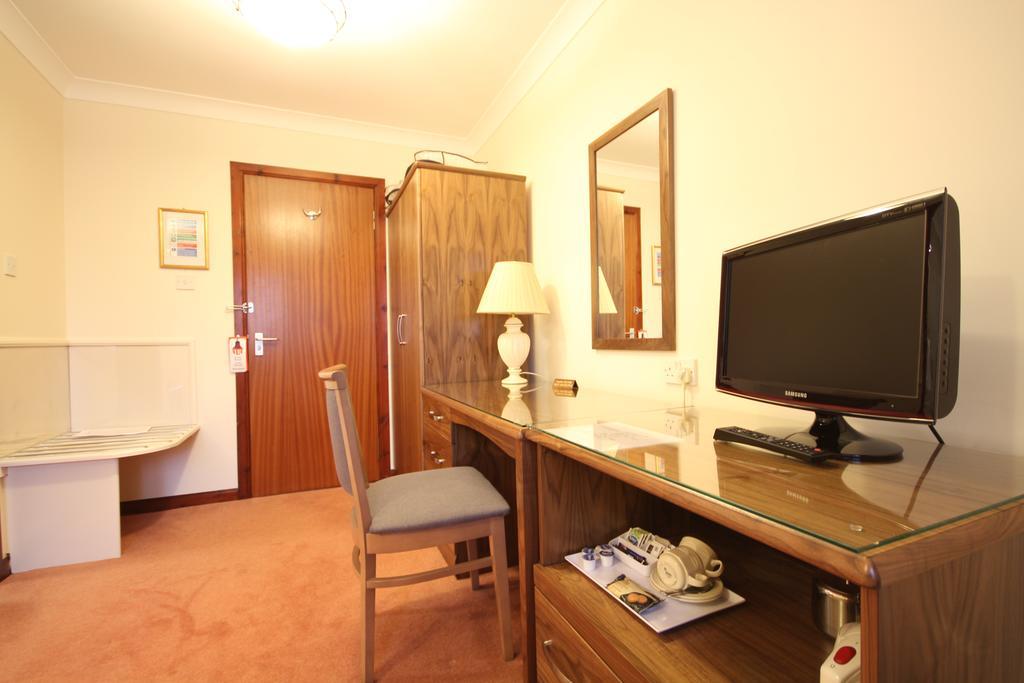 Strathburn Hotel Inverurie By Compass Hospitality Buitenkant foto