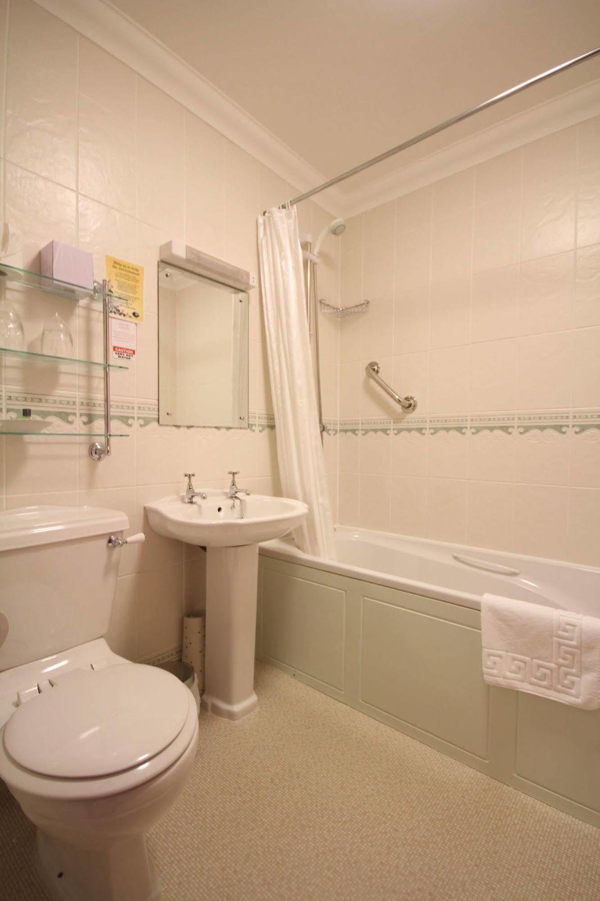 Strathburn Hotel Inverurie By Compass Hospitality Buitenkant foto